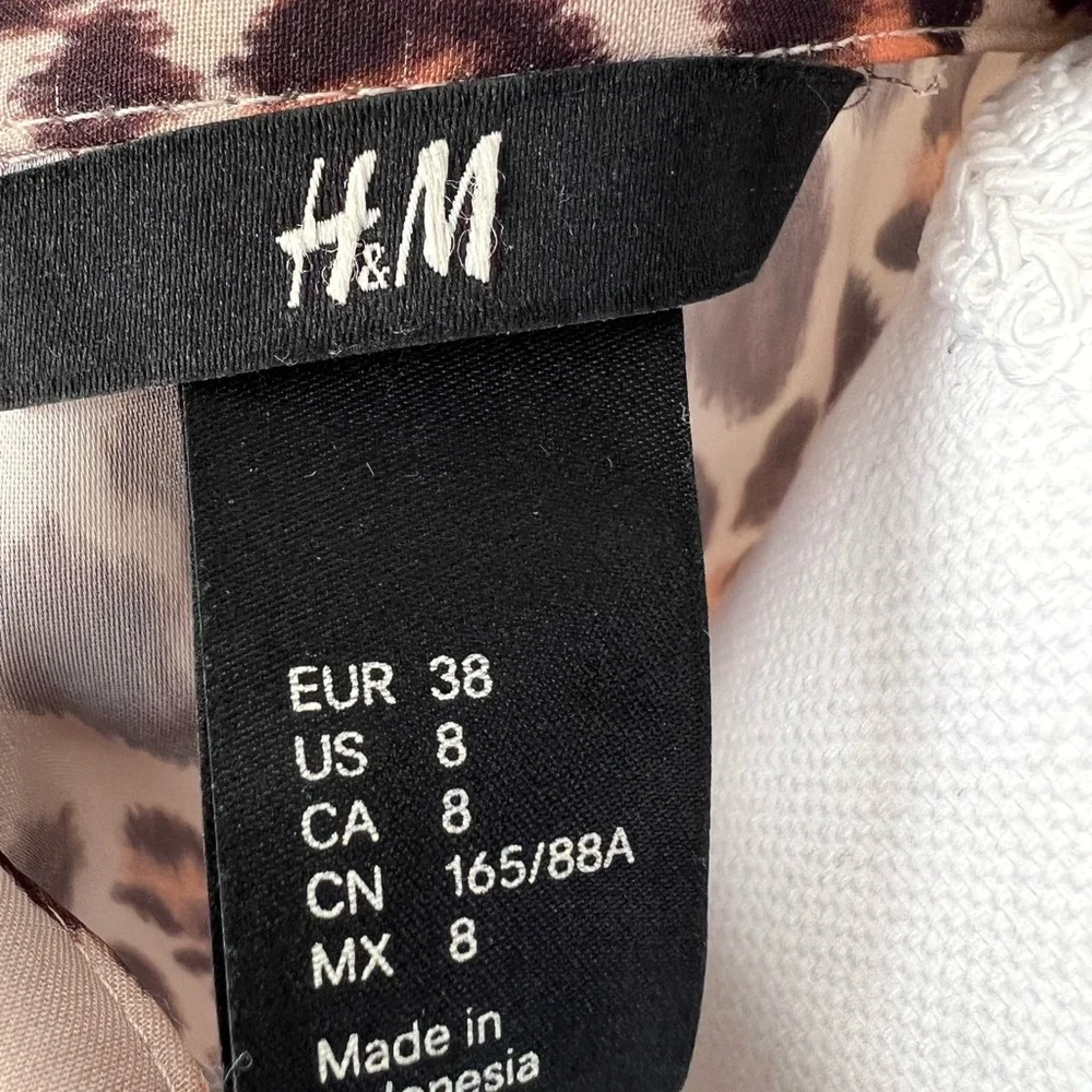 H&M - Picture 6 of 6